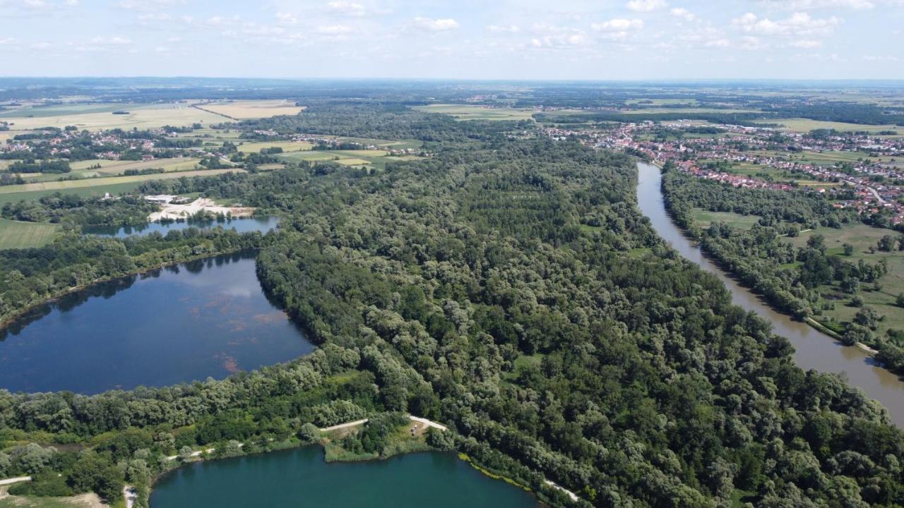 Apartment Feher Lendva Kültér fotó